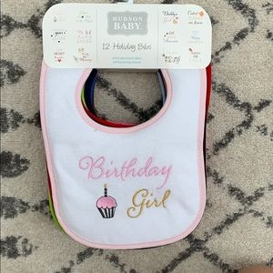 hudson baby 12 holiday bibs